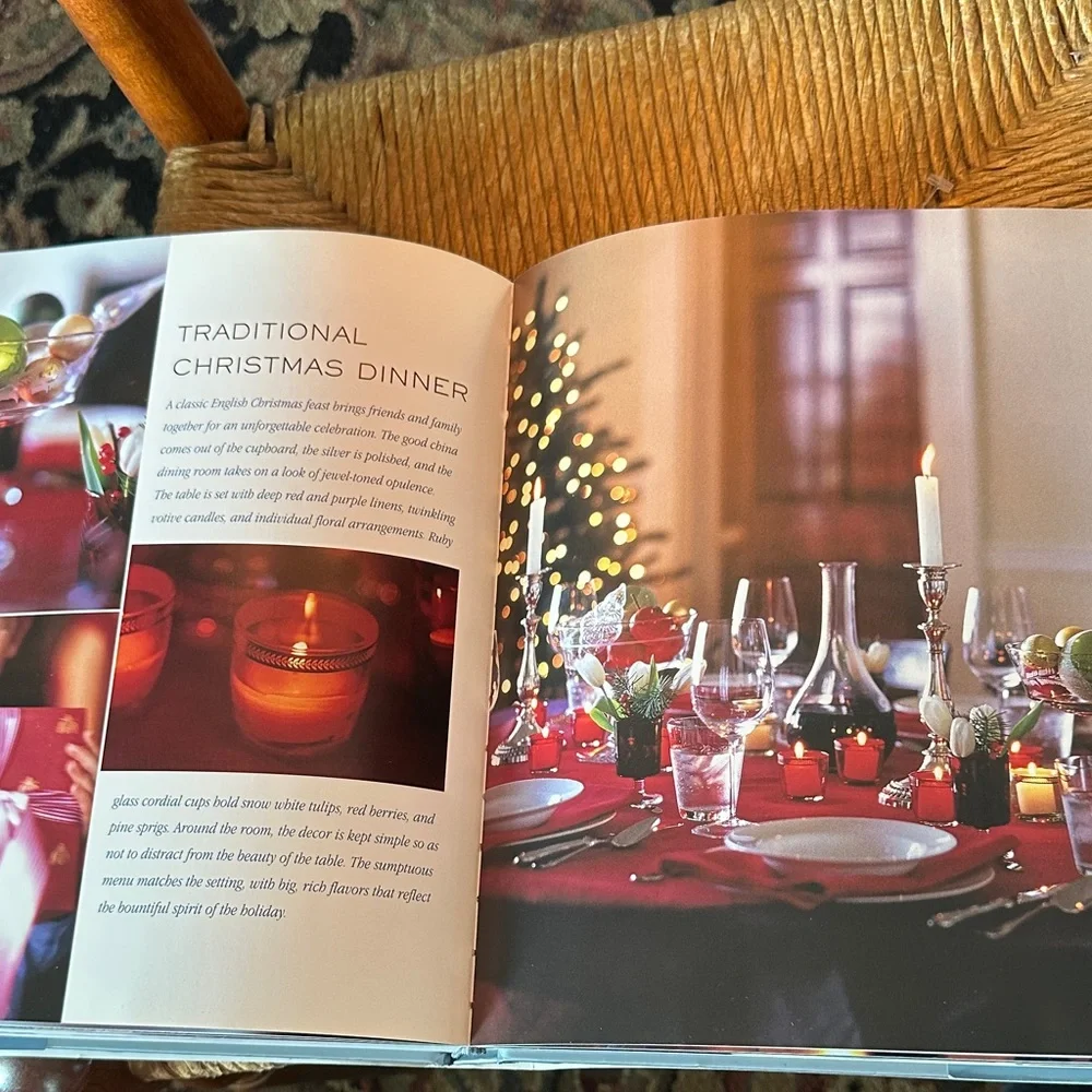 Williams Sonoma Entertaining recipe Book with Elegant Cover